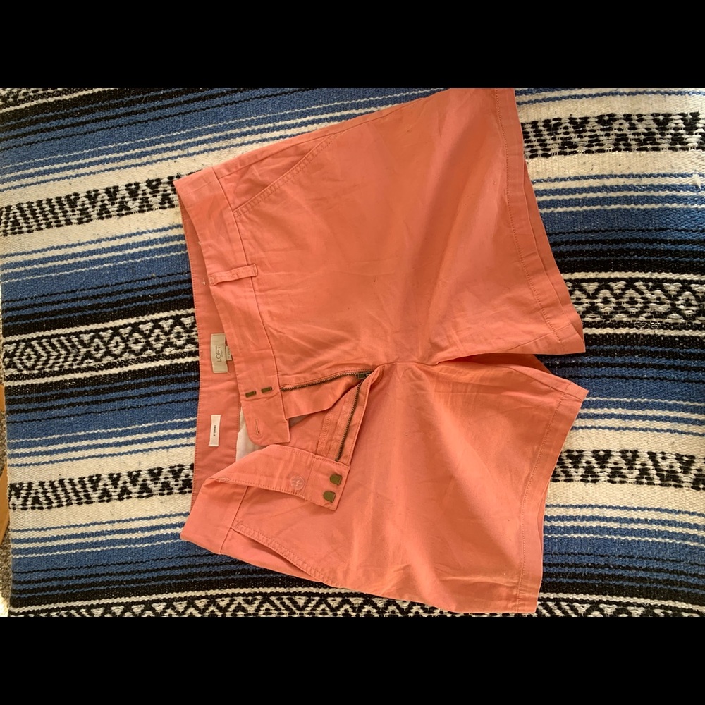 Loft Size 14 6” shorts